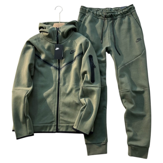 Tech Fleece